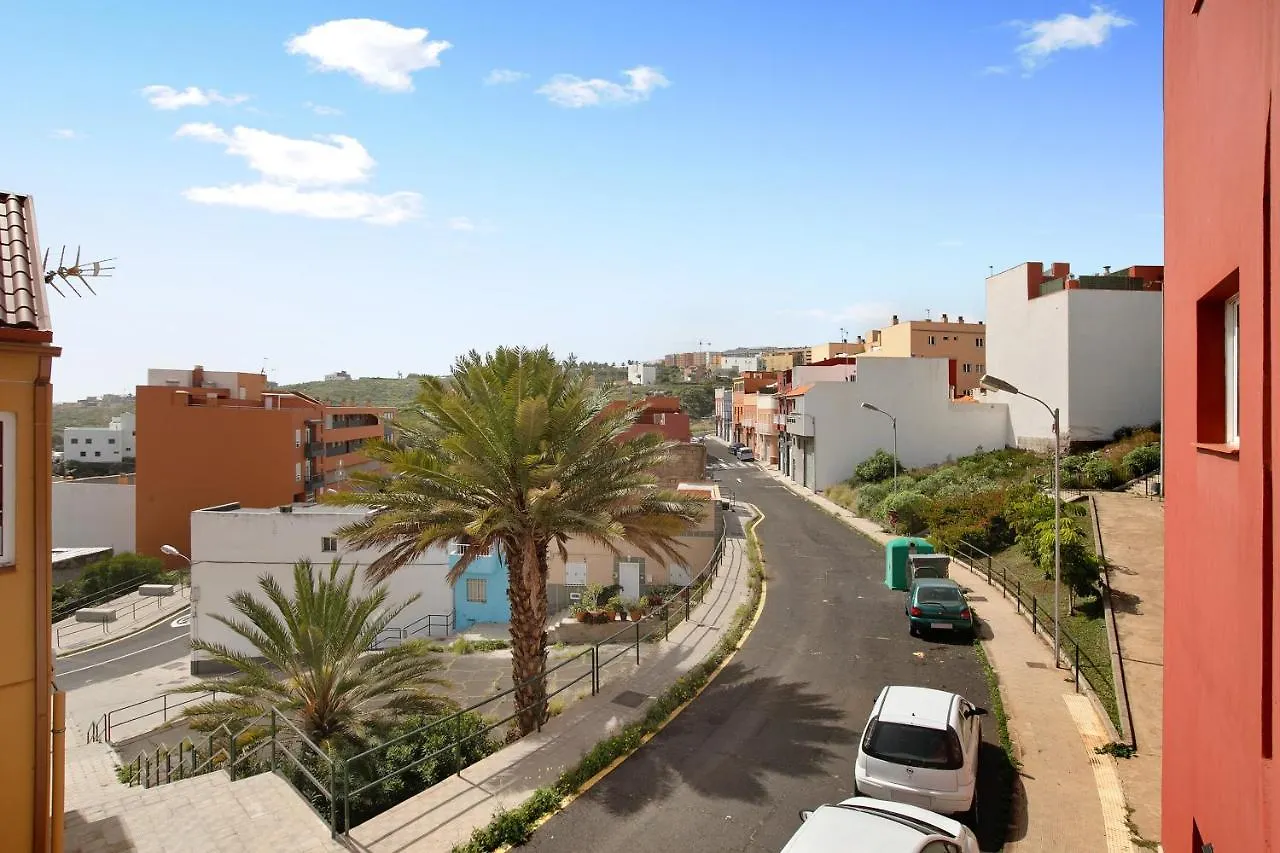 3 Bedroom Apartment Near Sta Cruz Santa Cruz de Tenerife Holiday home