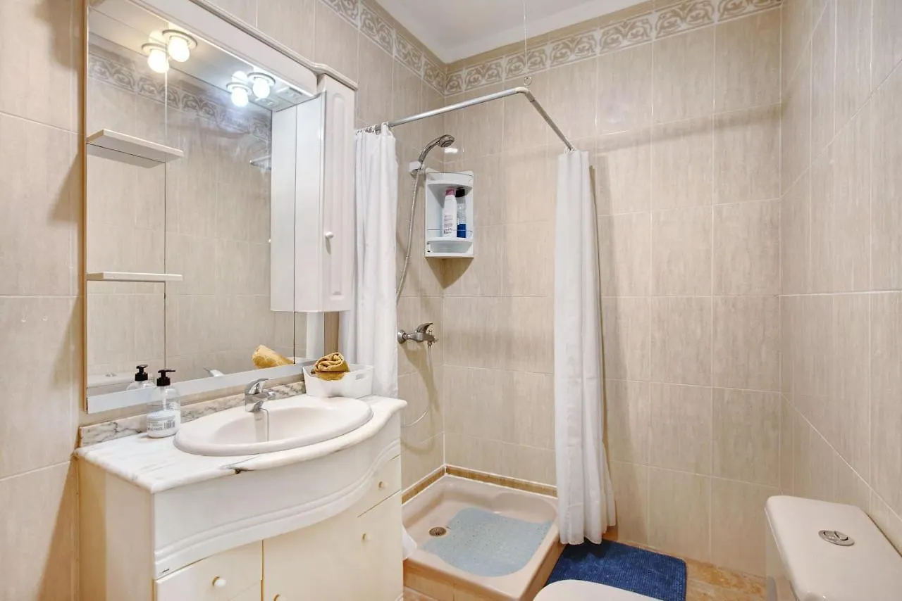 3 Bedroom Apartment Near Sta Cruz Santa Cruz de Tenerife 0*,