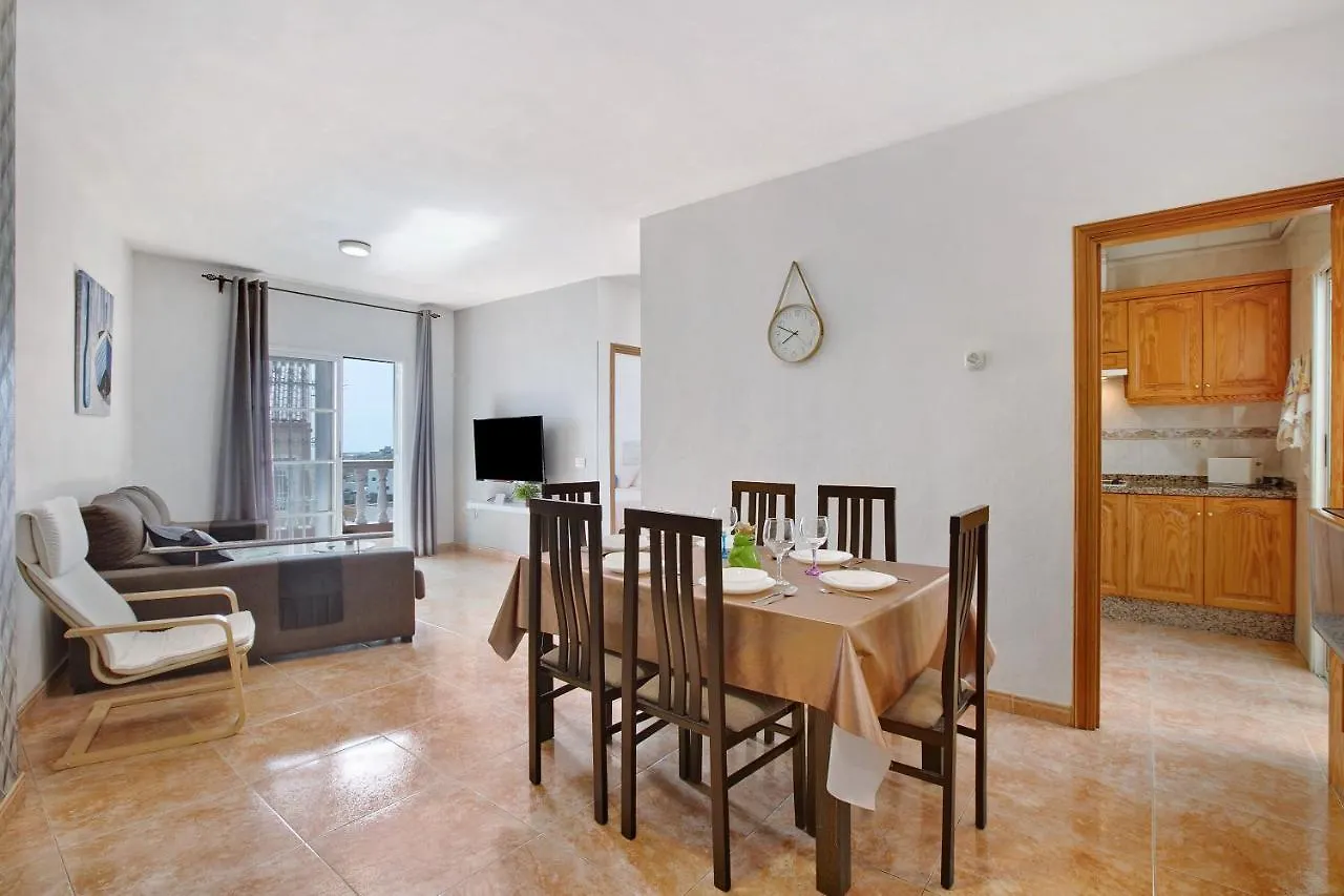 Holiday home 3 Bedroom Apartment Near Sta Cruz Santa Cruz de Tenerife Spain