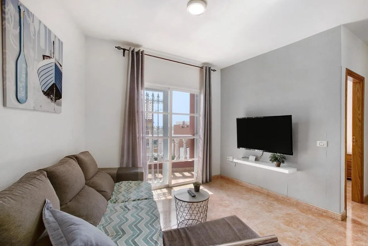Holiday home 3 Bedroom Apartment Near Sta Cruz Santa Cruz de Tenerife
